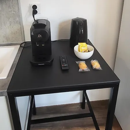 Appartement 2 Coin Cuisine, Coin Chambre, Salle De Bain Saint-Claude Buitenkant foto